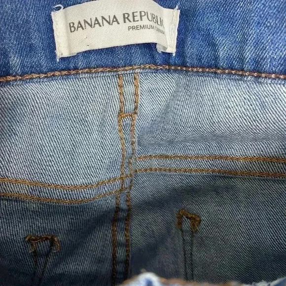 Banana Republic Distressed Skinny Ankle Jeans - Picture 4 of 7